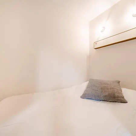 2 Couleur Dune, Piscine, Parking Gratuit *